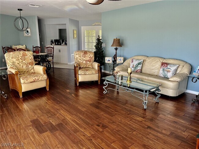 Building Photo - 28372 Verde Ln