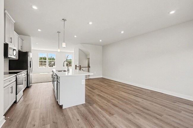 Building Photo - 9177 Edenderry Dr