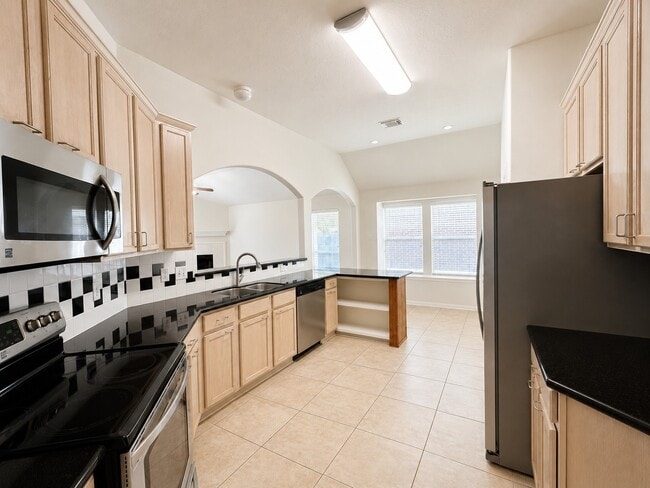 Building Photo - 20410 Nelva Park Ct