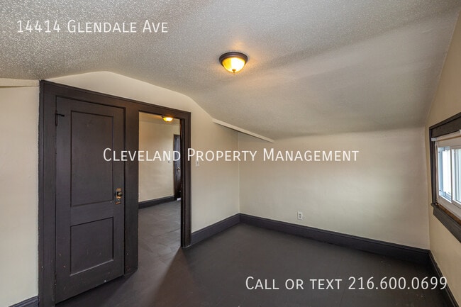 Building Photo - 14414 Glendale Ave