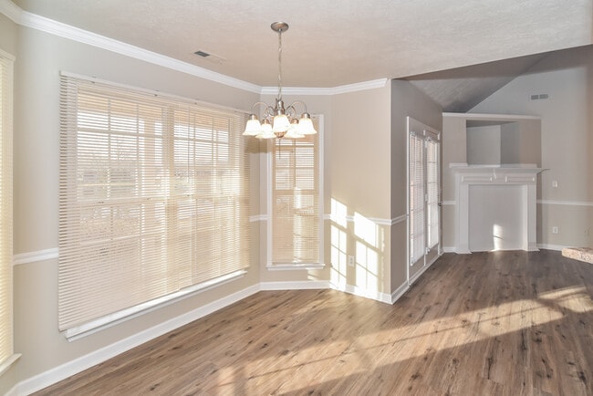 Building Photo - 237 Chestnut Oak Cir