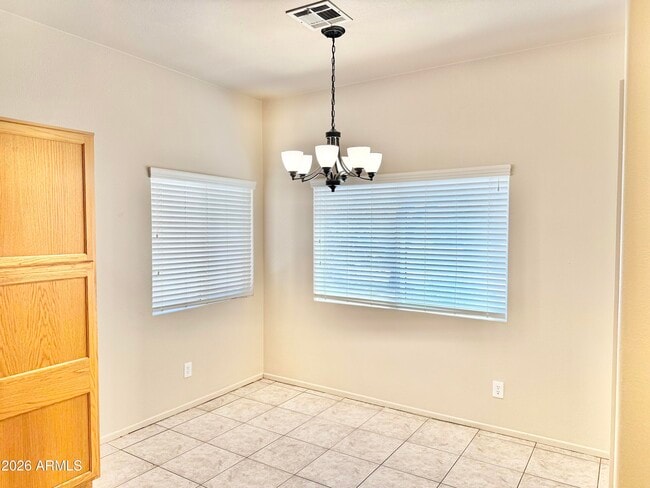 Building Photo - 16128 W Sherman St