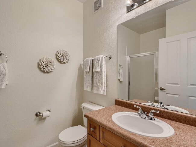 Building Photo - 9538 W San Juan Cir