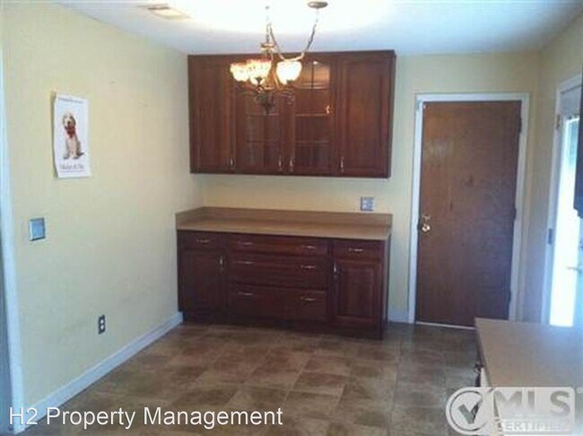 Building Photo - 3 br, 2 bath House - 3706  Caracus Court