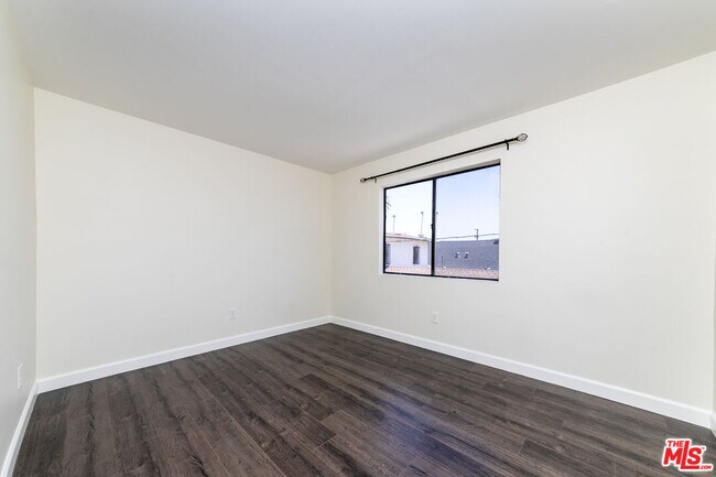 Building Photo - 441 N Ditman Ave