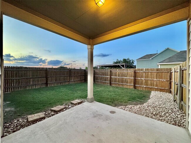 Building Photo - 1821 Cantonata Dr