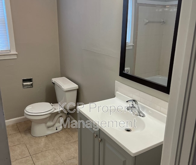 Building Photo - 3406 Gary St