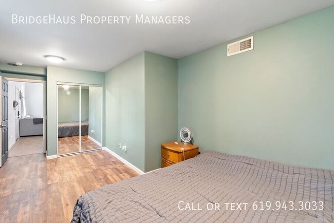 Building Photo - 832 Georgia St