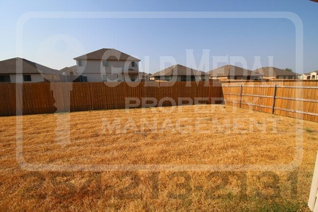 Building Photo - 306 Danielle Dr