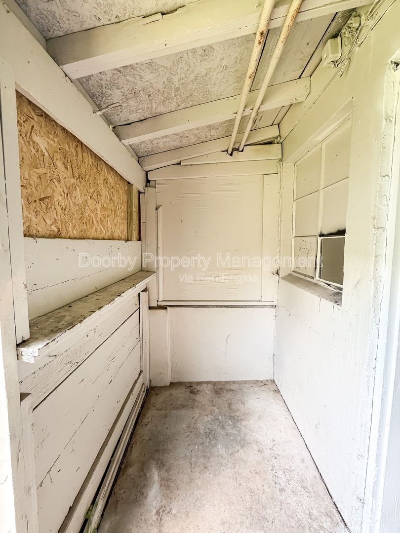 Building Photo - 417 N Hawthorne St