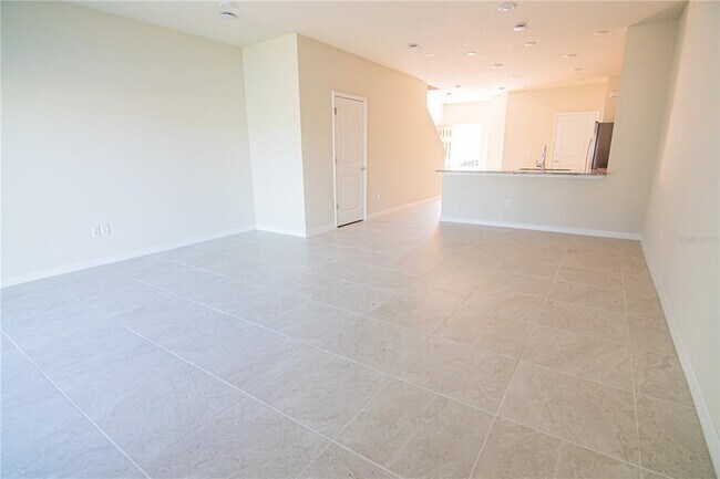 Building Photo - 4647 Green Palm Ln