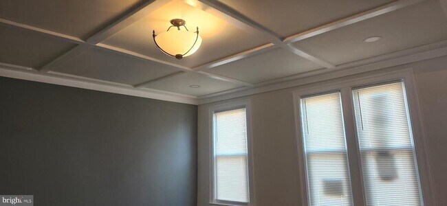 Primary Photo - 4210 4th St NW