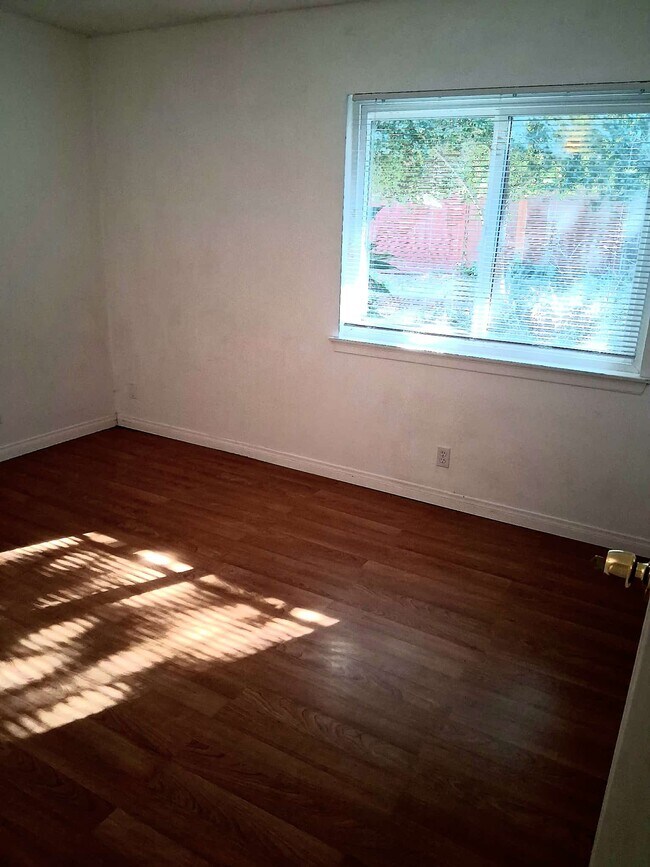 Building Photo - 1475 Balboa St
