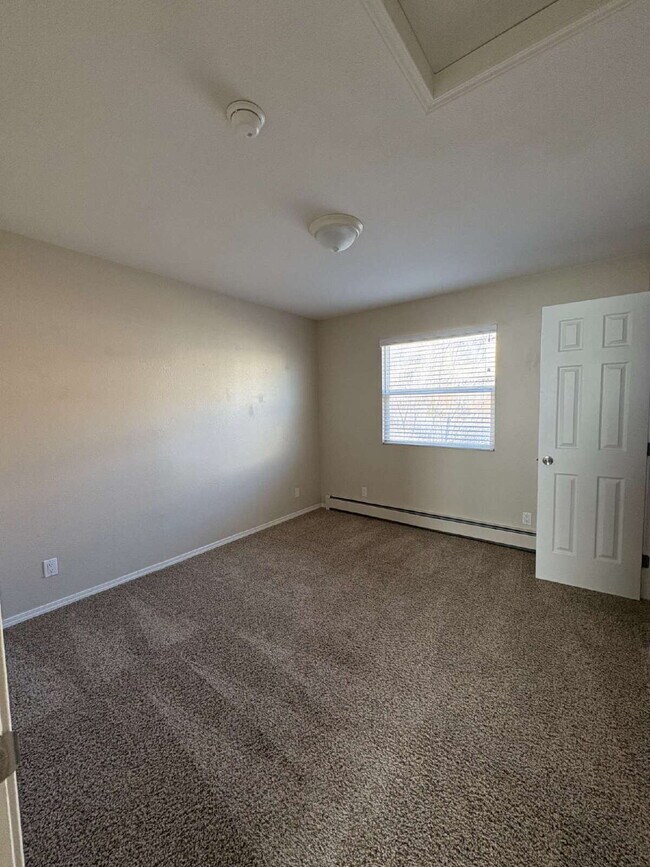 Building Photo - 2 bedroom townhouse - Yuma