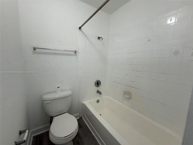 Building Photo - 3988 NW 87th Ave