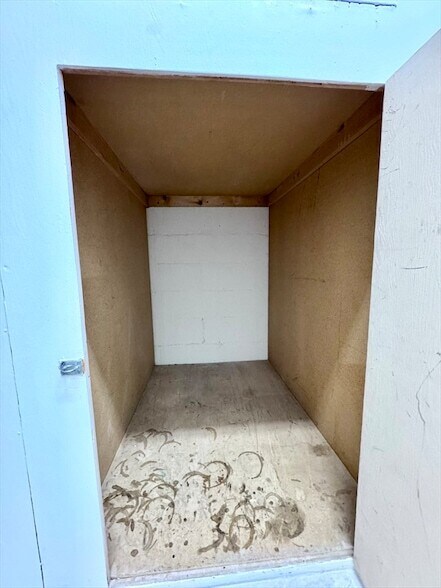 Building Photo - 60 Pleasant St