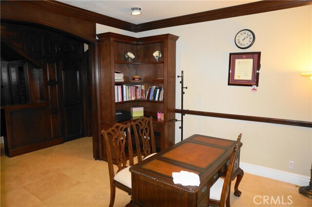 Building Photo - 6276 Morningside Dr