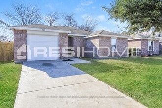Building Photo - 3128 Ronay Dr