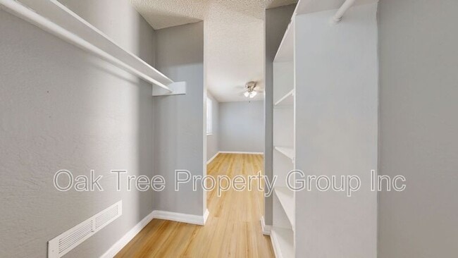 Building Photo - 2232 Seminary Ave