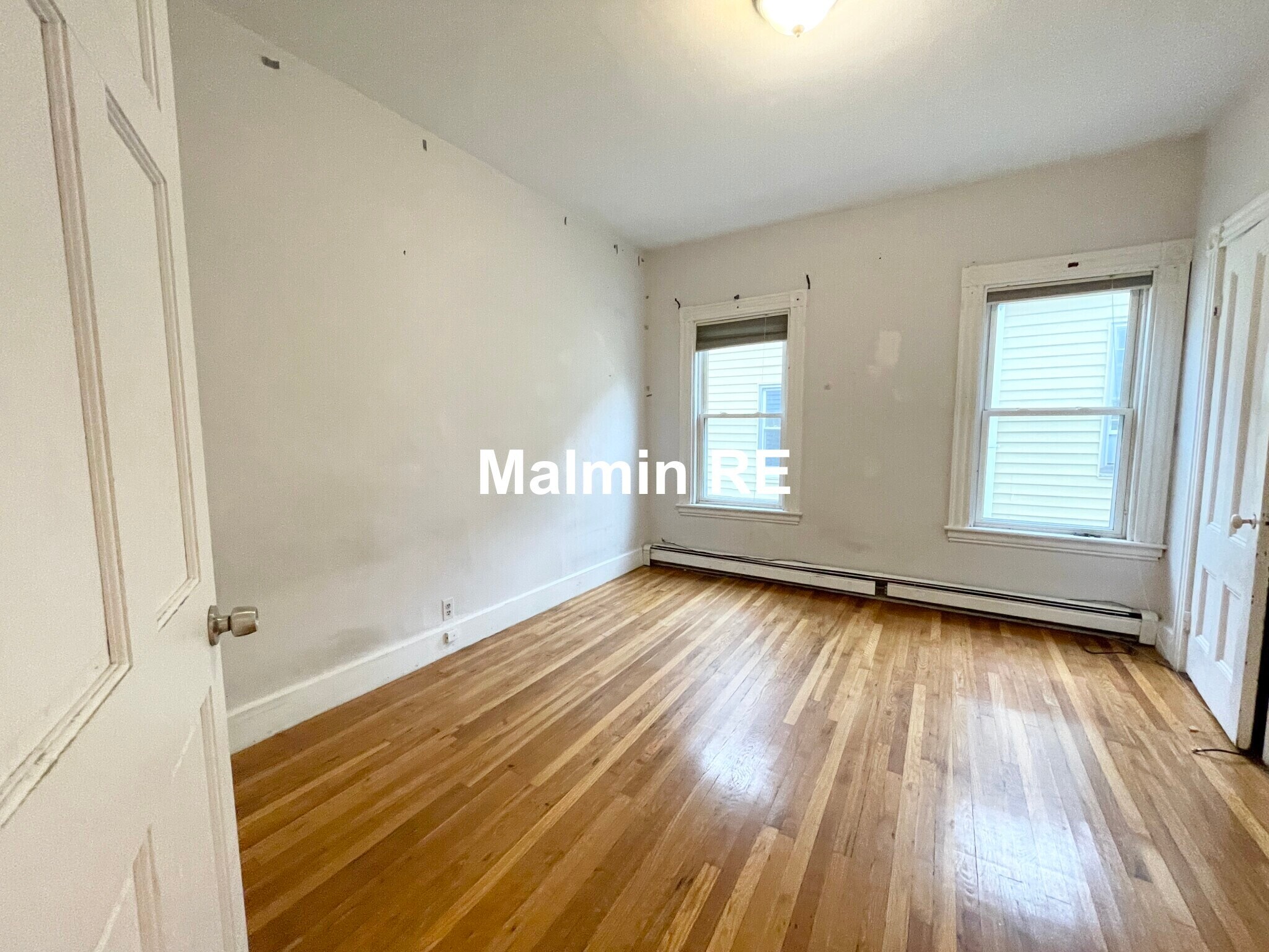 Building Photo - 61 Hillside St