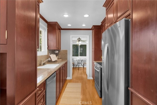 Building Photo - 3480 Lilly Ave