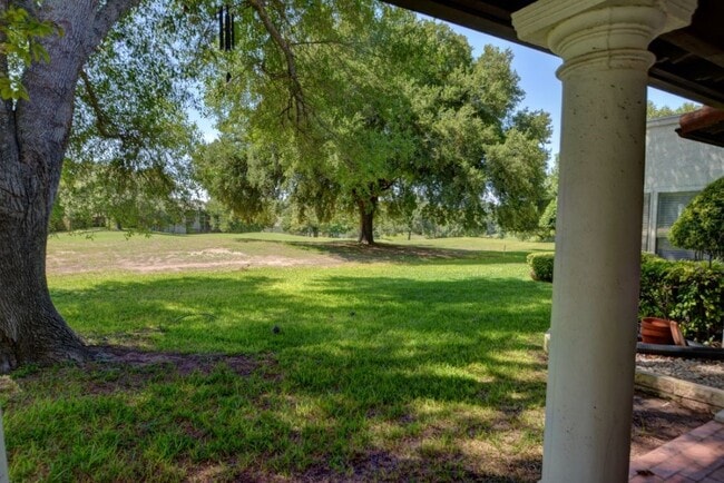 Building Photo - 2629 Calle Del Roble