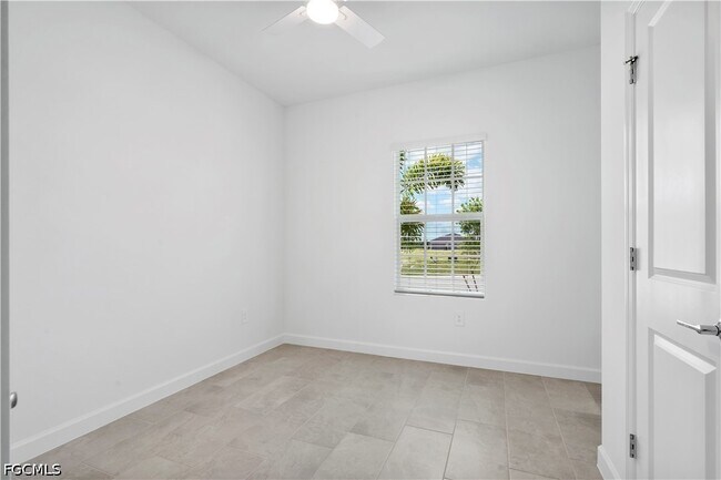 Building Photo - 14735 Bluewater Rd
