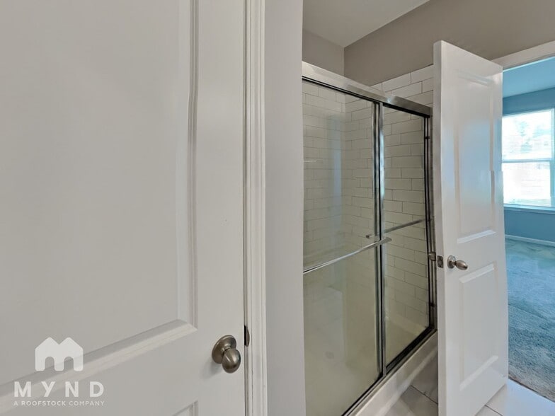 Building Photo - 3372 Belterra Pt Dr