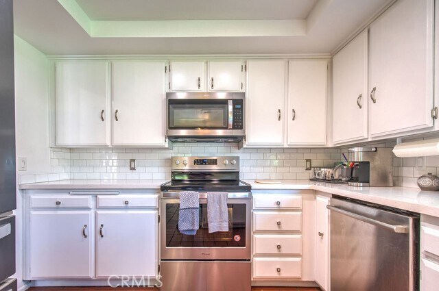 Building Photo - 17252 Citron