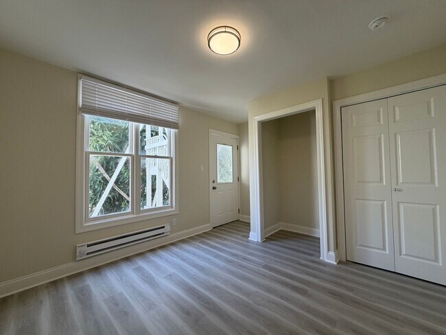 Building Photo - 569-571-571 Minna St
