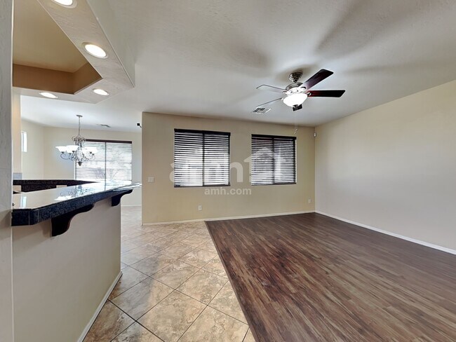 Building Photo - 7307 S 73rd Dr