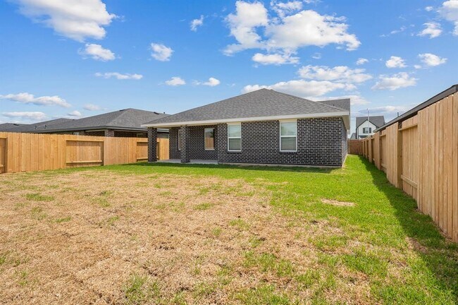 Building Photo - 29422 Pikes Peak Dr