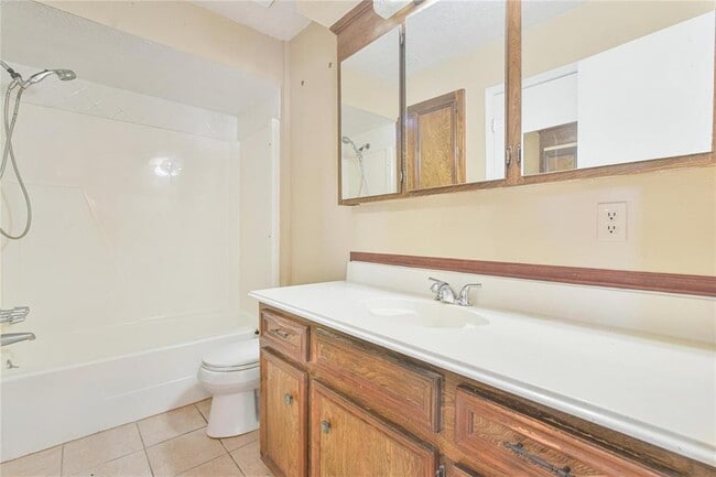 Building Photo - 3107 Woodstone Dr