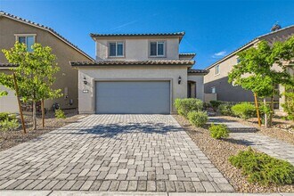 Building Photo - Gorgeous 2019 Build Home with Beautifully Landscaped Backyard! (COMING SOON)