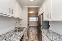 Building Photo - 1602 Johns Rd