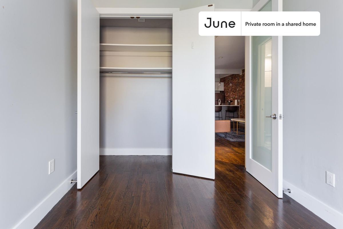 Building Photo - Room in Shared 4 bed/2 bath home in Bushwick
