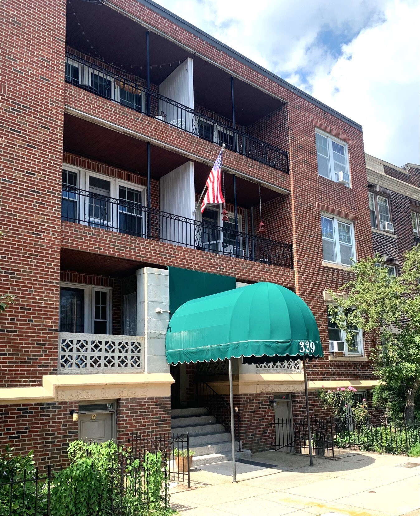 Building Photo - 339 S Huntington Ave