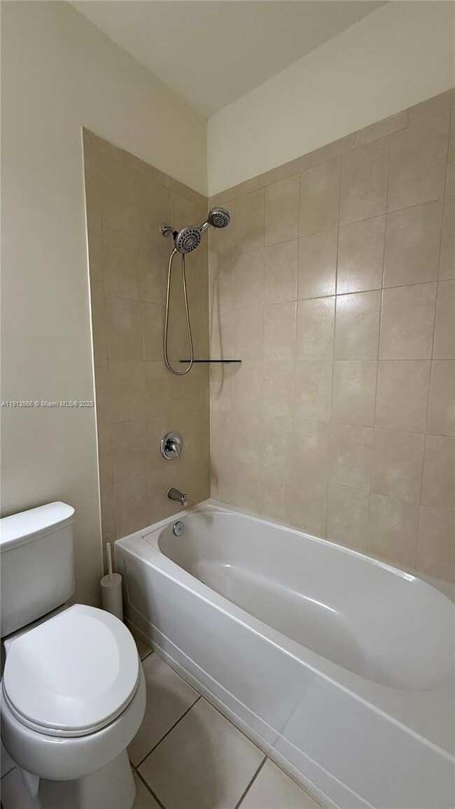 Building Photo - 25301 SW 114th Ct