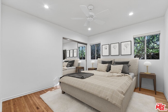 Building Photo - 2436 Walnut Ave