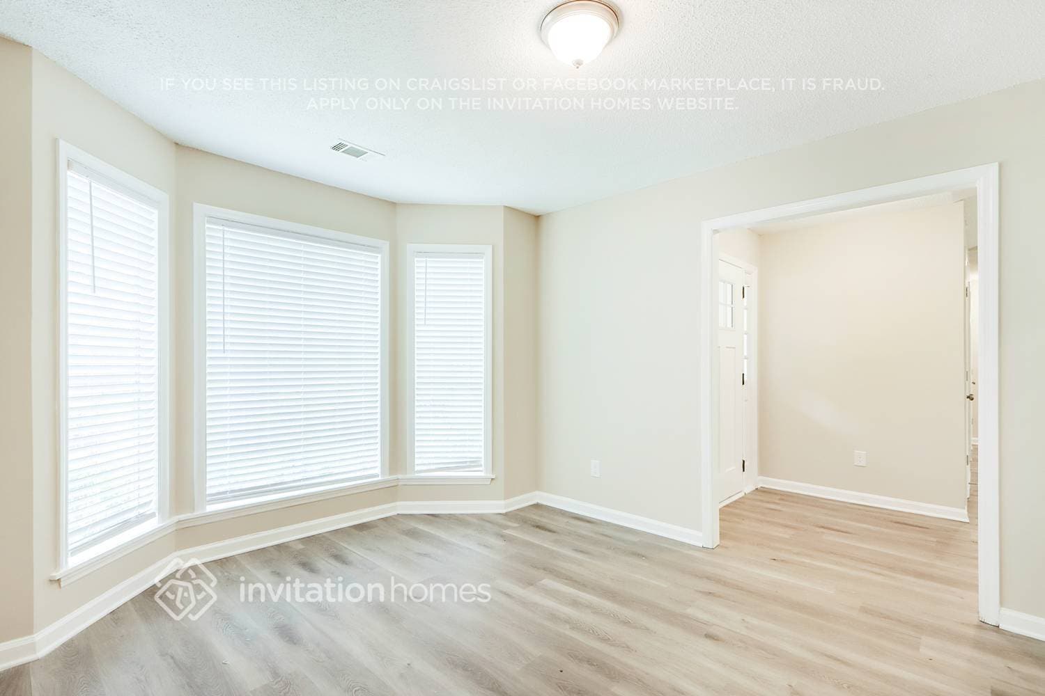 Building Photo - 4469 White City Rd