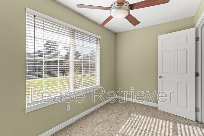 Building Photo - 1244 Royal Oaks Dr