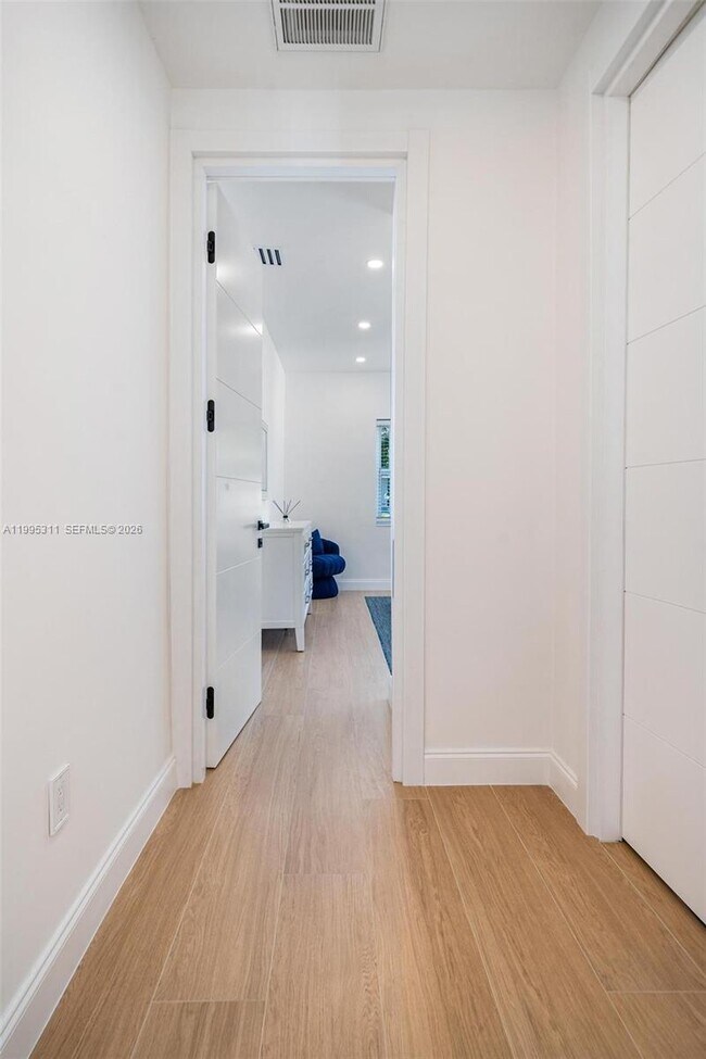 Building Photo - 696 NE 67th St