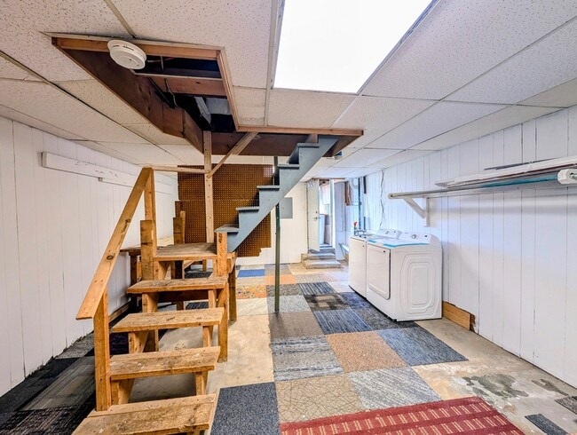 Building Photo - 416 Guilford Ave