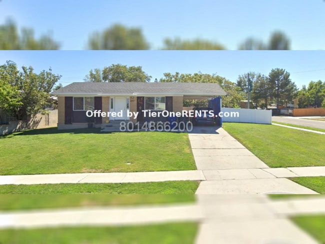Primary Photo - Charming 4-Bedroom Home with Hardwood Floo...