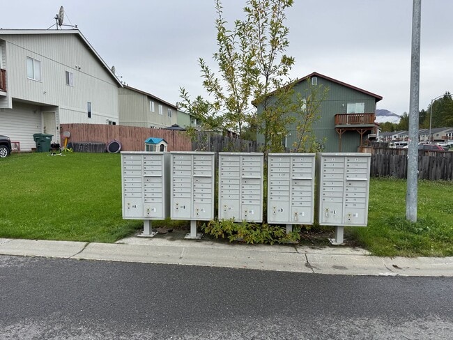 Building Photo - 2236 Galatea Dr