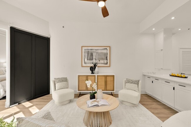 Building Photo - 1700 Kalorama Rd NW