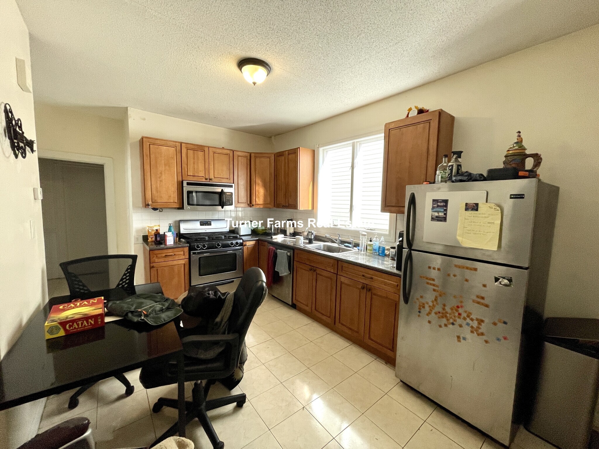 Building Photo - 68 Winchester St