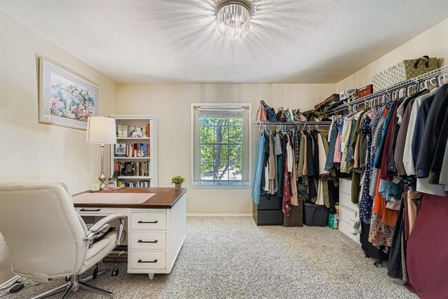 Building Photo - 2003 Erika Cove