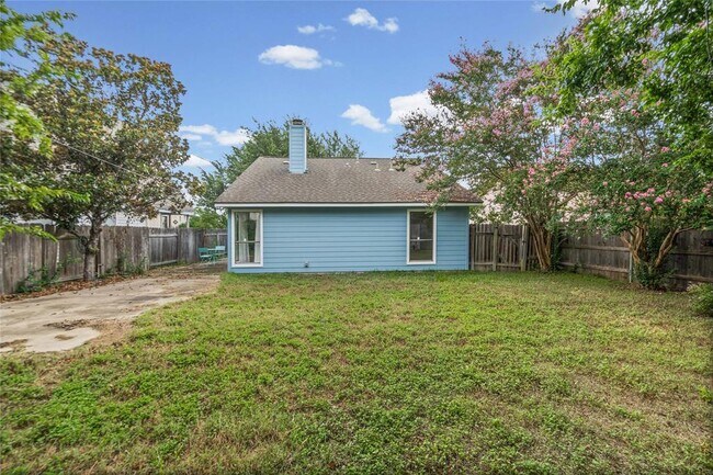 Building Photo - 2408 Windrift Way