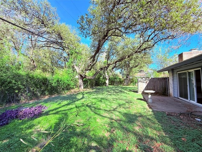 Building Photo - 914 Beaver Trail